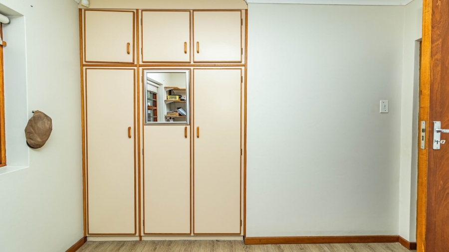 4 Bedroom Property for Sale in Tergniet Western Cape